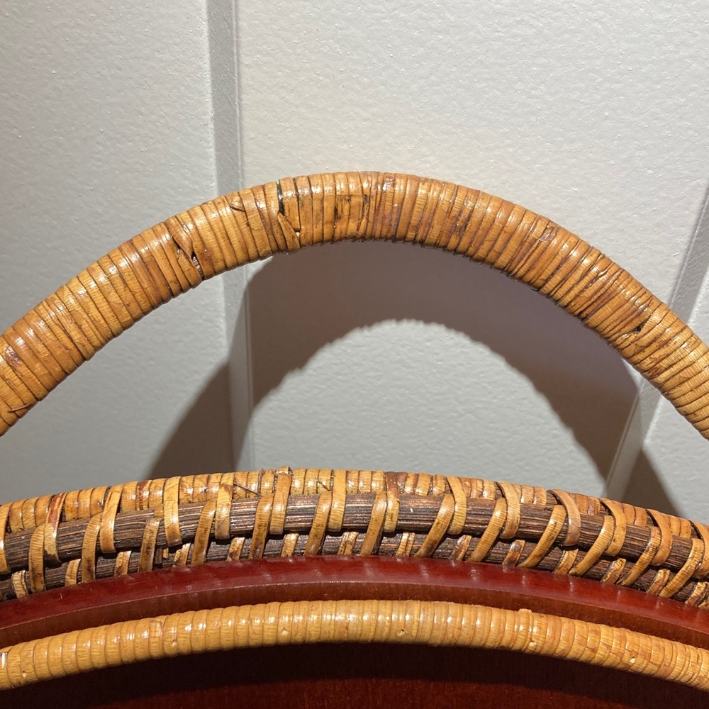 Pampered Chef Woven Selections Round Rattan Tray with Handles 17” - Picture 4 of 8